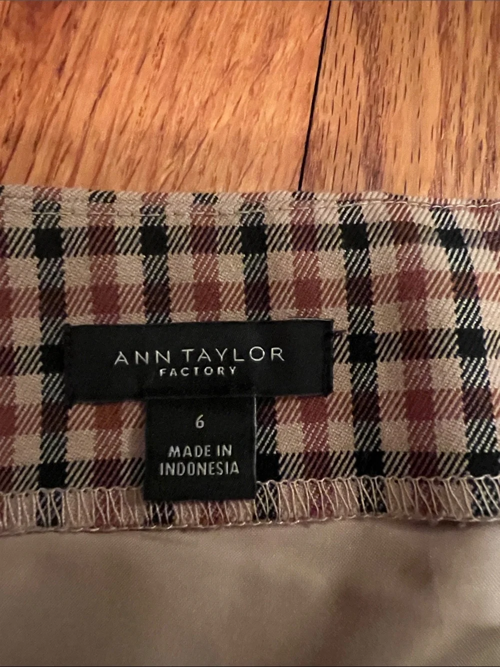 Ann Taylor Brown and Black Checked Pencil Skirt